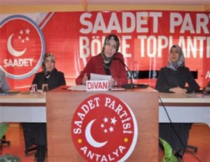 20120210_saadet-partisi-kadin-kollari-genel-baskani-zeynep-erbakan