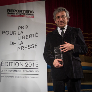 Can_Dündar_prix_RSF_Strasbourg_17_novembre_2015